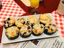 The BEST Blueberry Muffins